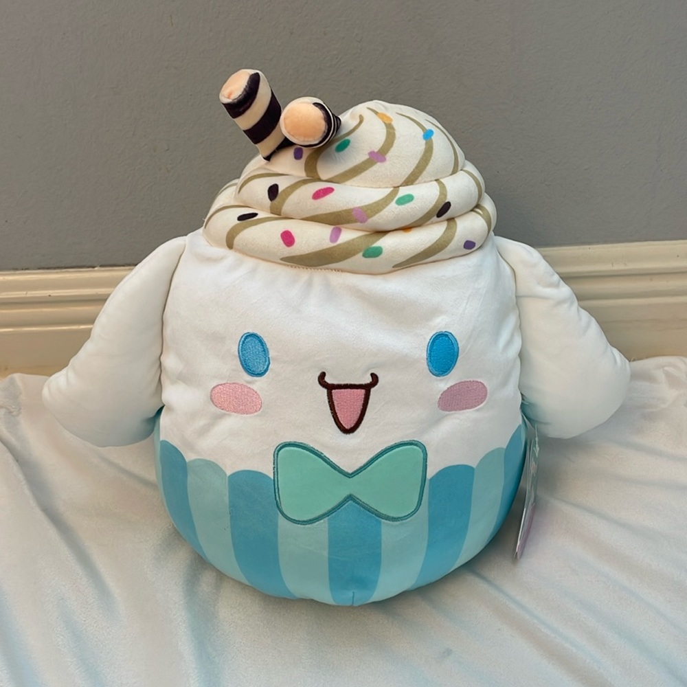 Hello Kitty And Friends Cinnamoroll Squishmallow